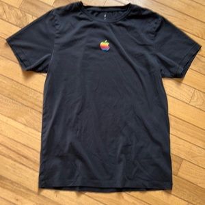 Apple/ Macintosh t-shirt XS (men’s)